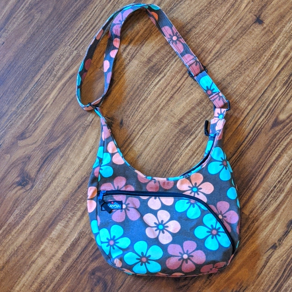 Kavu Purse